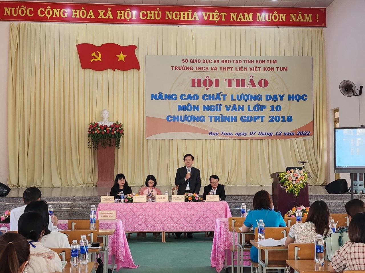 HỘI THẢO DẠY VÀ HỌC NGỮ VĂN 10, CHƯƠNG TRÌNH 2018